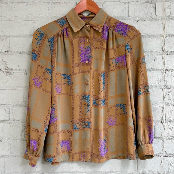Vintage Tops - Vintage 80s Novelty Print Blouse